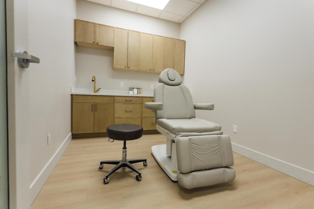 Aesthetic Facial Plastic Surgery – Dr. Philip Young MD cover photo
