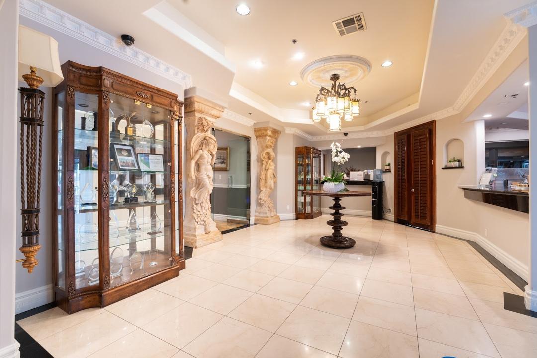 Premier Cosmetic Surgery & Med Spa cover photo