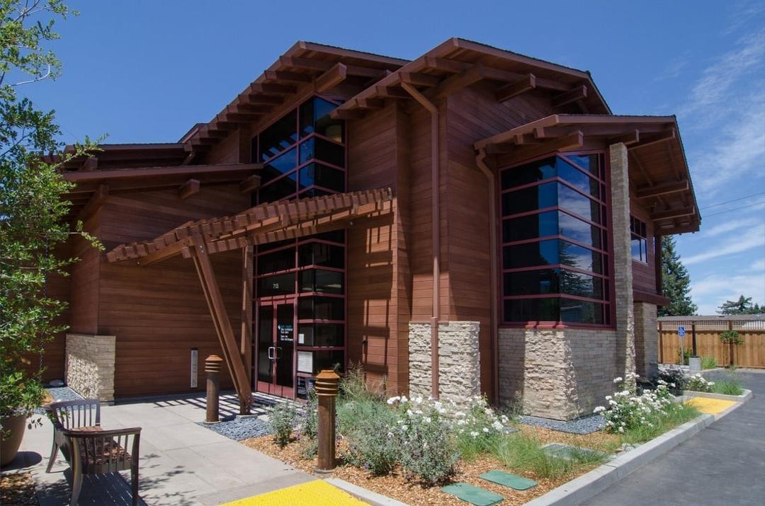 Altos Oaks Plastic Surgery cover photo