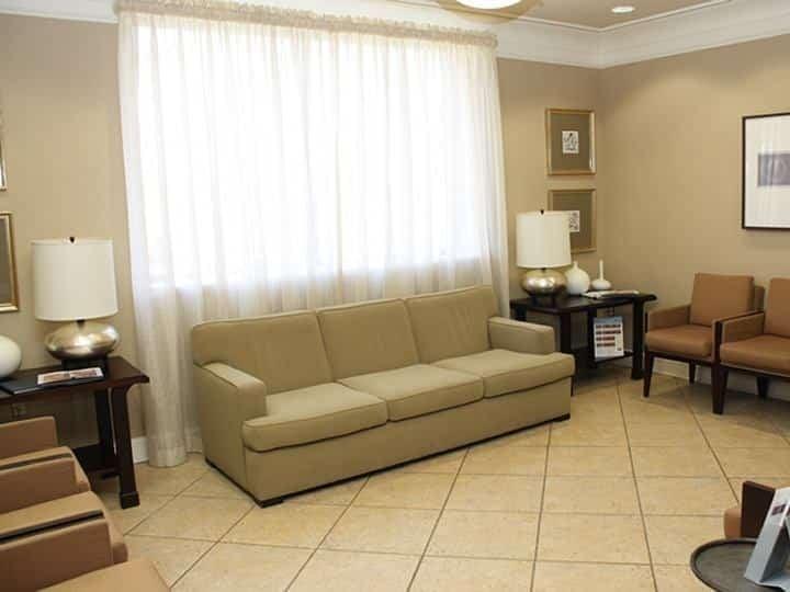 The Plastic Surgery Center (Lawrence Rosenberg, MD) cover photo