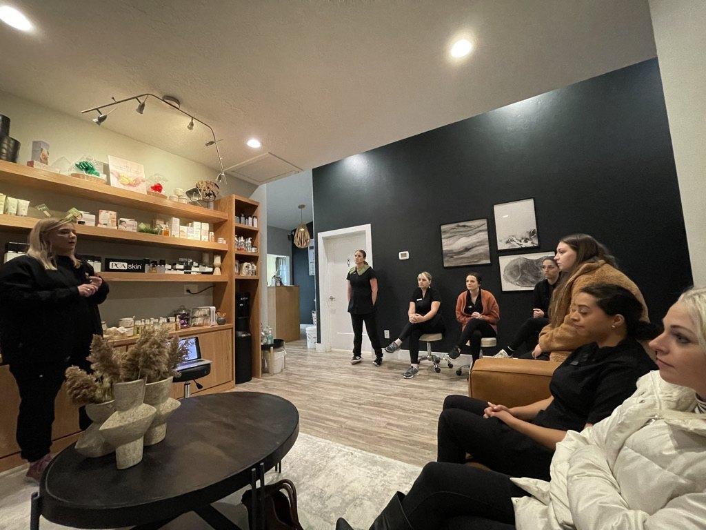 Summit Medical Spa cover photo
