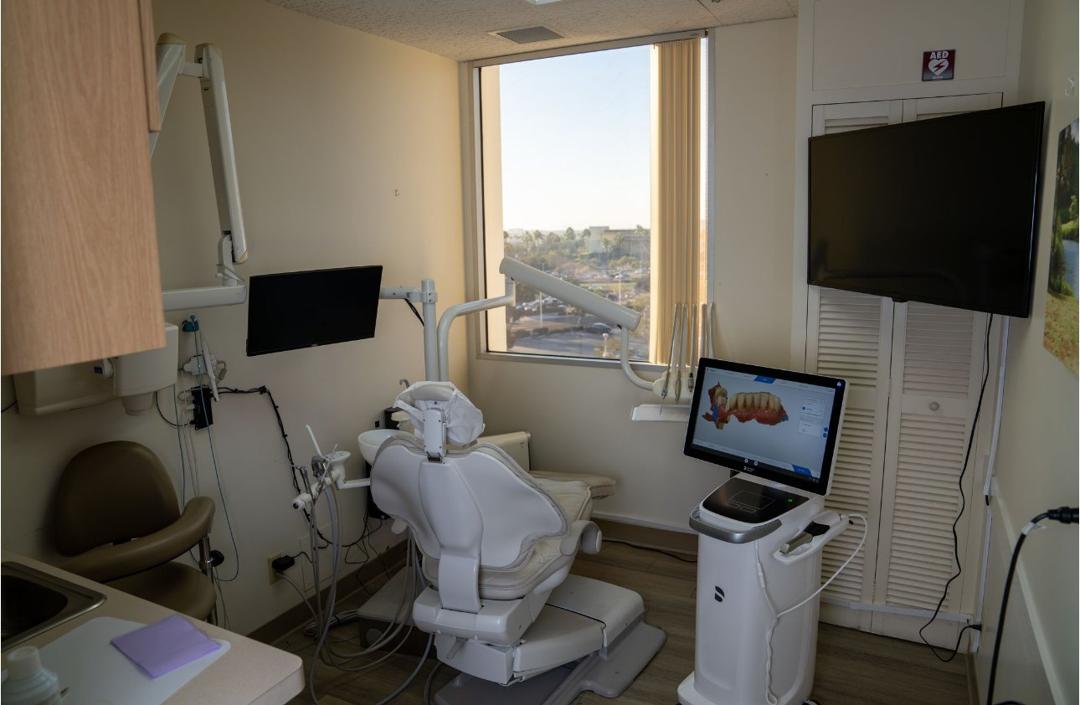 Newport Beach Dental Solutions cover photo