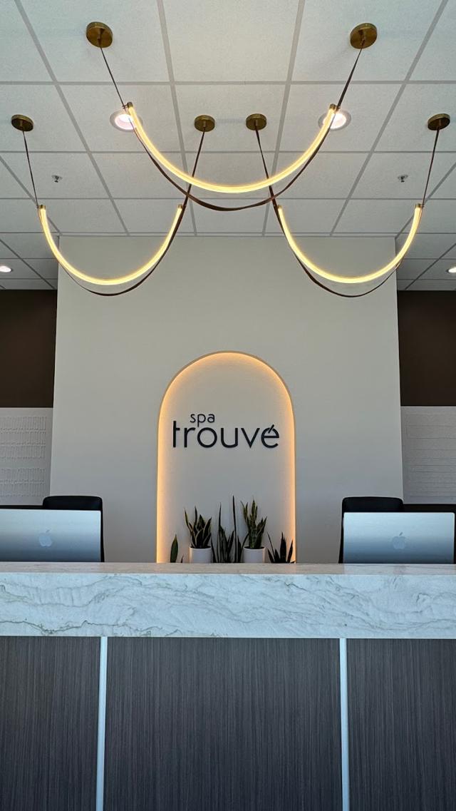 Spa Trouve logo