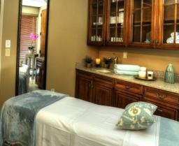 Colgrove Plastic Surgery (Vinings) logo